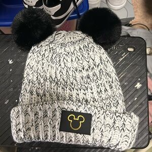Mickey beanie